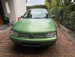 Grün Gebraucht 1998 VW Golf IV Highline Kleinwagen | 1.800 € (Guter Preis)