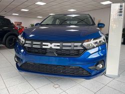 Blau Gebraucht 2024 Dacia Sandero Expression Limousine | 16.995 € (Fairer Preis)