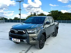 Grün Gebraucht 2025 Toyota HiLux Abholung | 55.900 € (Superpreis)