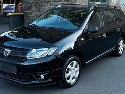 Schwarz Gebraucht 2014 Dacia Logan Kombi | 3.199 €