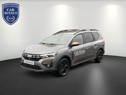 Grau Gebraucht 2025 Dacia Jogger Extreme Van / Kleinbus | 27.985 € (Etwas zu teuer)