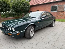 Grün Gebraucht 1994 Jaguar XJ6 Limousine | 14.499 €