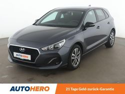Grau Gebraucht 2018 Hyundai i30 Passion Kleinwagen | 12.220 € (Fairer Preis)