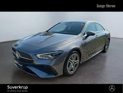 Grau Gebraucht 2024 Mercedes CLA200 Premium Coupé | 35.920 € (Guter Preis)