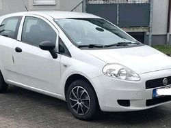 Weiß Gebraucht 2011 Fiat Grande Punto Kleinwagen | 1.800 € (Guter Preis)