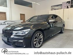 Black sapphire Gebraucht 2017 BMW M760 Performance Limousine | 45.980 € (Fairer Preis)