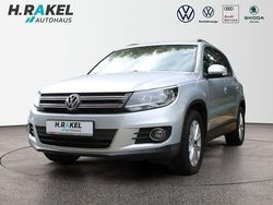 Silber Gebraucht 2012 VW Tiguan Sportline SUV | 12.450 € (Etwas zu teuer)