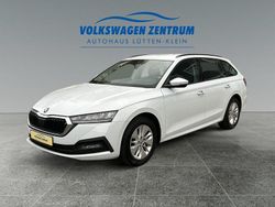 Weiß Gebraucht 2021 Skoda Octavia Ambition Kombi | 19.990 € (Guter Preis)