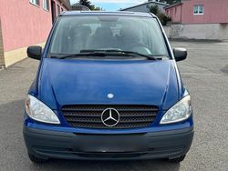 Blau Gebraucht 2010 Mercedes Vito Van | 5.900 €