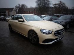 Beige Gebraucht 2021 Mercedes E220 Avantgarde Limousine | 15.500 € (Guter Preis)
