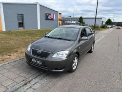 Grau Gebraucht 2003 Toyota Corolla Limousine | 2.499 € (Fairer Preis)