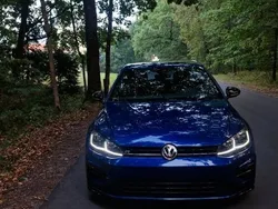 Blau Gebraucht 2019 VW Golf VII R Limousine | 23.500 € (Guter Preis)