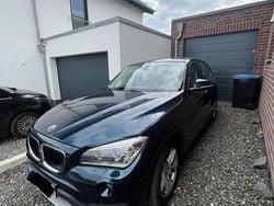 Blau Gebraucht 2012 BMW X1 SUV | 8.900 €