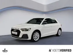 Cortinaweiß Gebraucht 2024 Audi A1 Sportback Advanced Kleinwagen | 24.680 € (Guter Preis)