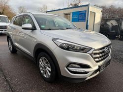 Silber Gebraucht 2017 Hyundai Tucson Style SUV | 11.950 € (Superpreis)