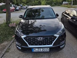 Schwarz Gebraucht 2018 Hyundai Tucson Select SUV | 12.500 € (Fairer Preis)