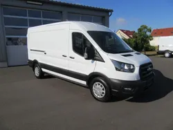 Weiß Gebraucht 2022 Ford Transit Van / Kleinbus | 35.500 €