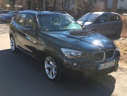 Blau Gebraucht 2013 BMW X1 xLine SUV | 12.900 € (Etwas zu teuer)
