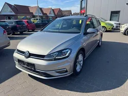 Silber Gebraucht 2019 VW Golf VII Limousine | 9.499 € (Fairer Preis)