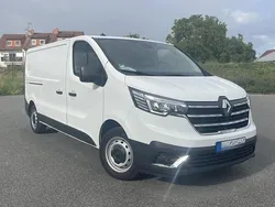 Weiß Gebraucht 2022 Renault Trafic Komfort Van | 20.000 € (Fairer Preis)