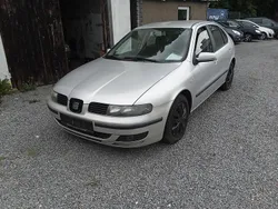 Silber Gebraucht 2003 Seat Leon Limousine | 850 € (Guter Preis)