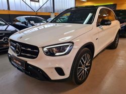 Weiß Gebraucht 2020 Mercedes GLC300e Night SUV | 37.700 € (Fairer Preis)