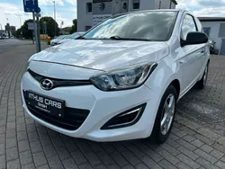Weiß Gebraucht 2013 Hyundai i20 Edition Kleinwagen | 2.790 € (Fairer Preis)