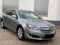 Grau Gebraucht 2014 Opel Insignia Innovation Kombi | 10.900 € (Etwas zu teuer)