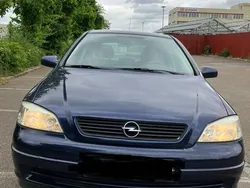 Blau Gebraucht 1999 Opel Astra Kleinwagen | 2.600 €