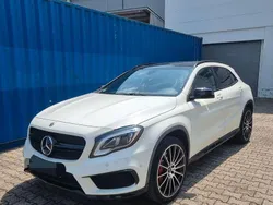 Weiß Gebraucht 2016 Mercedes GLA250 AMG line SUV | 17.800 € (Fairer Preis)
