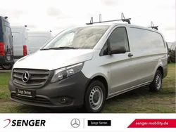 Silber Gebraucht 2021 Mercedes Vito Van / Kleinbus | 22.550 € (Guter Preis)