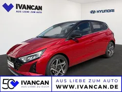 Dragon red/ phantom black Neu 2025 Hyundai i20 Prime Kleinwagen | 23.990 € (Etwas zu teuer)