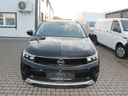 Schwarz Gebraucht 2022 Opel Grandland X Ultimate SUV | 22.950 € (Fairer Preis)