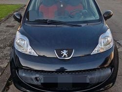 Schwarz Gebraucht 2007 Peugeot 107 Urban Move Kleinwagen | 1.300 € (Guter Preis)