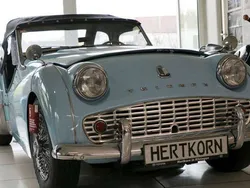 Blau Gebraucht 1959 Triumph TR3 Cabrio | 28.900 €