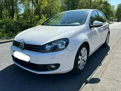 Weiß Gebraucht 2010 VW Golf VI Limousine | 3.900 € (Guter Preis)