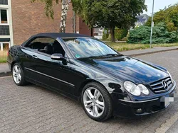 Schwarz Gebraucht 2006 Mercedes CLK200 Avantgarde Cabrio | 9.950 € (Fairer Preis)
