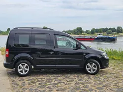 Deep black Gebraucht 2015 VW Caddy Comfortline Van / Kleinbus | 9.590 € (Fairer Preis)