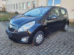 Schwarz Gebraucht 2011 Chevrolet Spark Kleinwagen | 2.980 € (Etwas zu teuer)