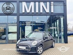 Midnight black ii Gebraucht 2023 Mini Cooper Essential Kleinwagen | 19.880 € (Guter Preis)