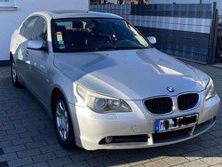 Grau Gebraucht 2004 BMW 520 Limousine | 2.750 € (Superpreis)