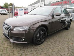Braun Gebraucht 2011 Audi A4 Attraction Limousine | 7.899 € (Guter Preis)