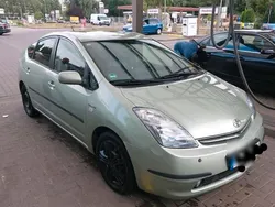Grün Gebraucht 2006 Toyota Prius Kleinwagen | 7.500 € (Etwas zu teuer)