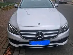 Silber Gebraucht 2017 Mercedes E220 Kombi | 20.000 € (Guter Preis)