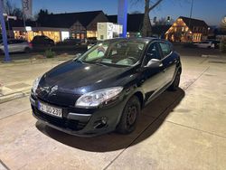 Schwarz Gebraucht 2012 Renault Mégane Limousine | 3.490 € (Guter Preis)