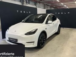 Weiß Gebraucht 2022 Tesla Model Y SUV | 35.500 € (Fairer Preis)