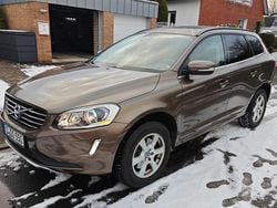 Braun Gebraucht 2014 Volvo XC60 SUV | 13.200 € (Guter Preis)