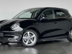 Schwarz Neu 2024 Ora 03 Pro+ Limousine | 24.970 €