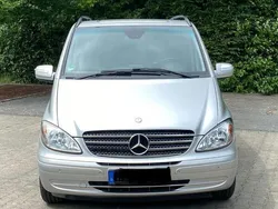 Silber Gebraucht 2009 Mercedes Viano Van / Kleinbus | 13.950 € (Fairer Preis)