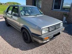 Grau Gebraucht 1990 VW Jetta Limousine | 5.200 €